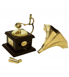 Brass Gramophone Showpiece Brass Gramophone Showpiece